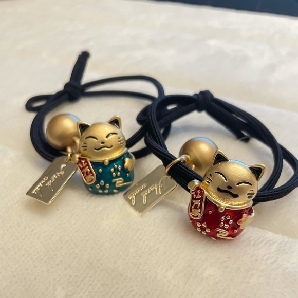 Lucky Cat hair ties(one blue one red) - Picture 2 of 2
